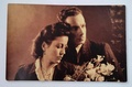 1944年3月18日にナチス・ドイツのアウシュビッツ・ビルケナウ強制収容所で結婚したルドルフ・フリーメルさんとマルガリタ・フェレールレイさんの写真。オーストリア・ウィーン市庁舎図書館の企画展カタログより（2022年9月12日複製）。(c)AFP PHOTO / Wienbibliothek im Rathaus