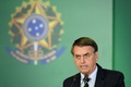ブラジルの首都ブラジリアの大統領府で、銃規制緩和の大統領令署名式で話すジャイル・ボルソナロ大統領（2019年1月15日撮影）。(c)EVARISTO SA / AFP