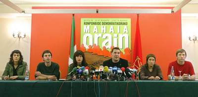 バスク地方の非合法政党、和平プロセスに向けて記者会見 - スペイン