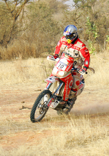 ＜ダカールラリー2007＞ロドリゲス 第10ステージを制し総合6位に浮上 - モーリタニア