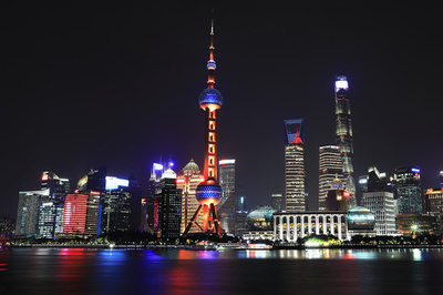 7月の輸出入総額が8兆円の大台を初めて突破 中国上海