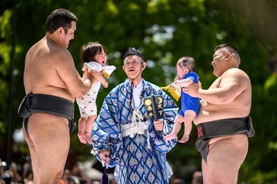 'Crying baby sumo' held at Tokyo temple