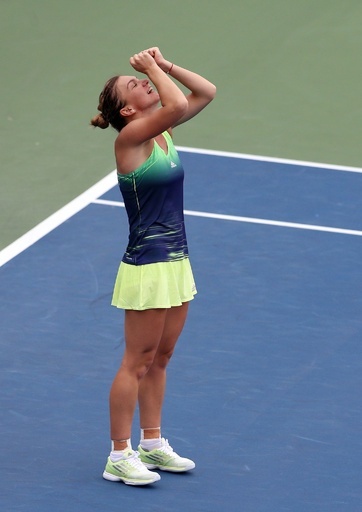 ハレプが逆転でラドワンスカ下す、準決勝はエラーニと ロジャーズ・カップ