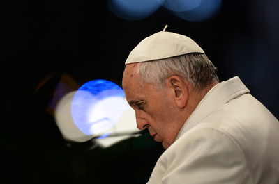 「祈祷中に居眠りすることも」ローマ法王が告白