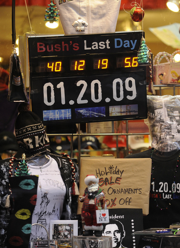 ブッシュ退任までのカウントダウン時計登場、ニューヨーク