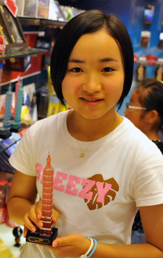 12歳の天才卓球少女、リオ五輪日本代表入りに意欲