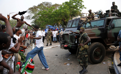 ガーナで大統領選の開票結果めぐり激しい抗議