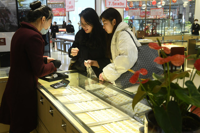 中国の経済成長けん引役は今年も消費 各地で高い消費成長率を設定