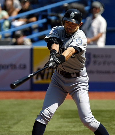 マリナーズ ブルージェイズに敗れ9連敗