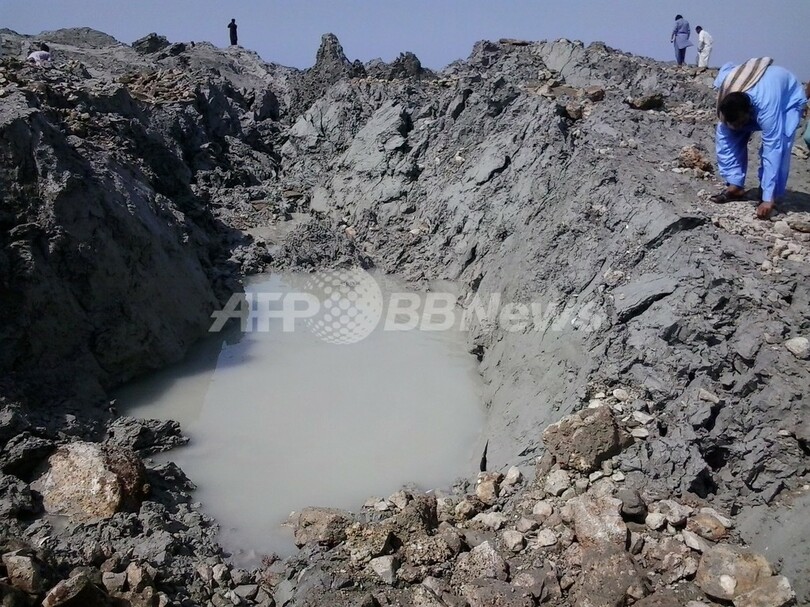 【写真特集】「地震島」がパキスタン沖に出現