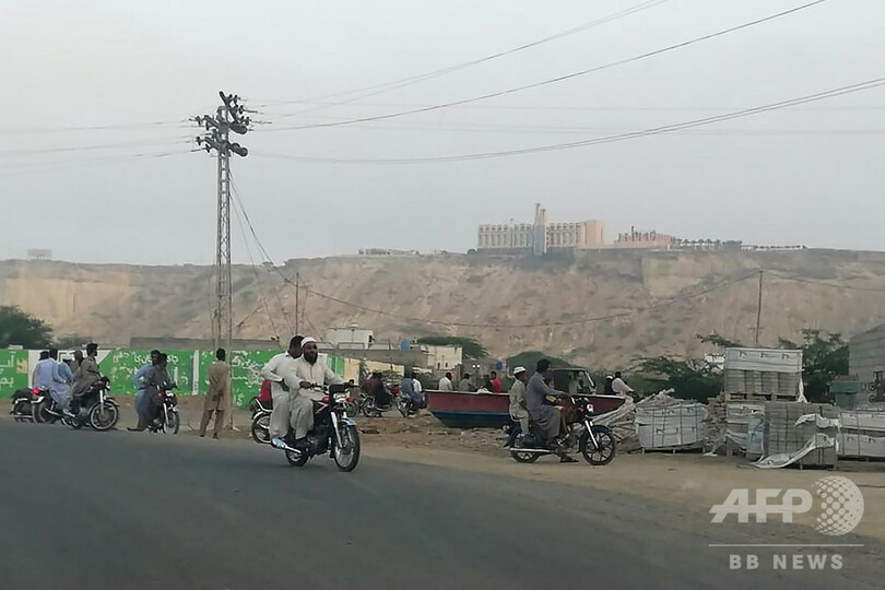 パキスタンで武装集団が五つ星ホテル襲撃、中国が支援する大規模開発の中核地