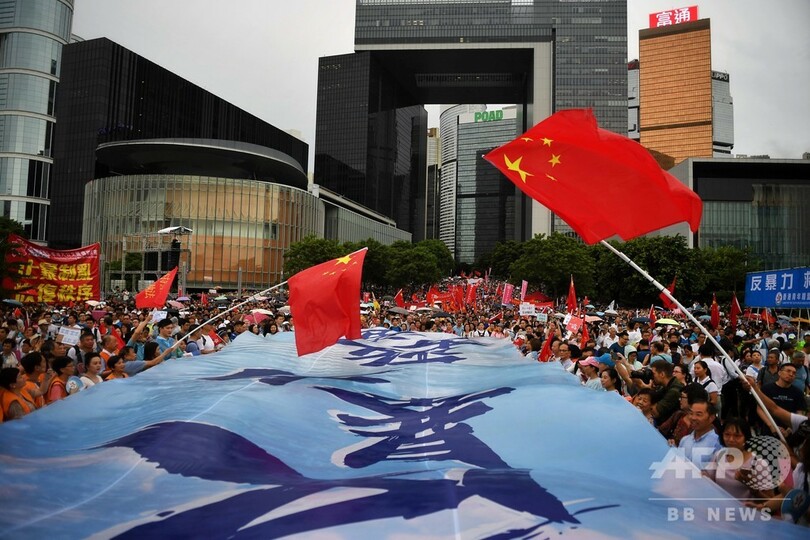 中国、今度はラップで香港デモ批判? 国営メディアに掲載