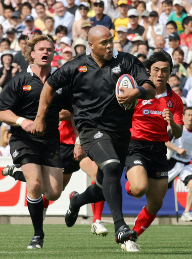 オールブラックス ラグビー
ホームパフォーマンスユニフォーム　M ラグビーリパブリック