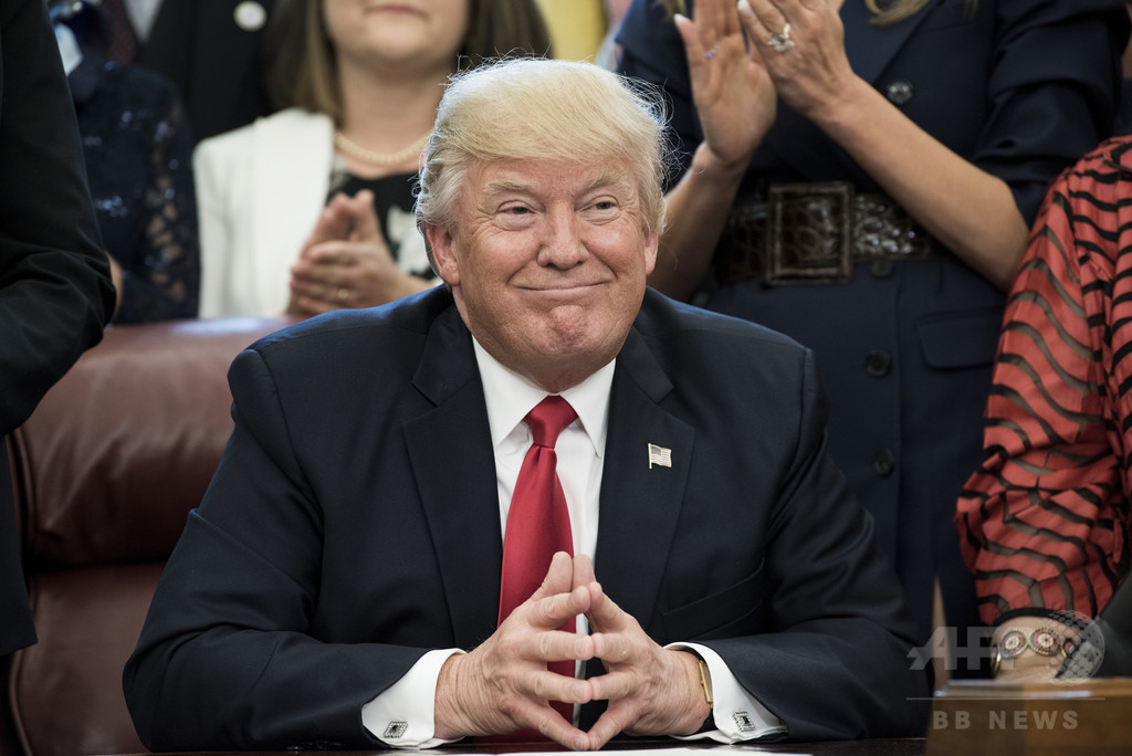 米、NAFTA離脱せず カナダ・メキシコと再交渉で合意 米、NAFTA離脱せず カナダ・メキシコと再交渉で合意