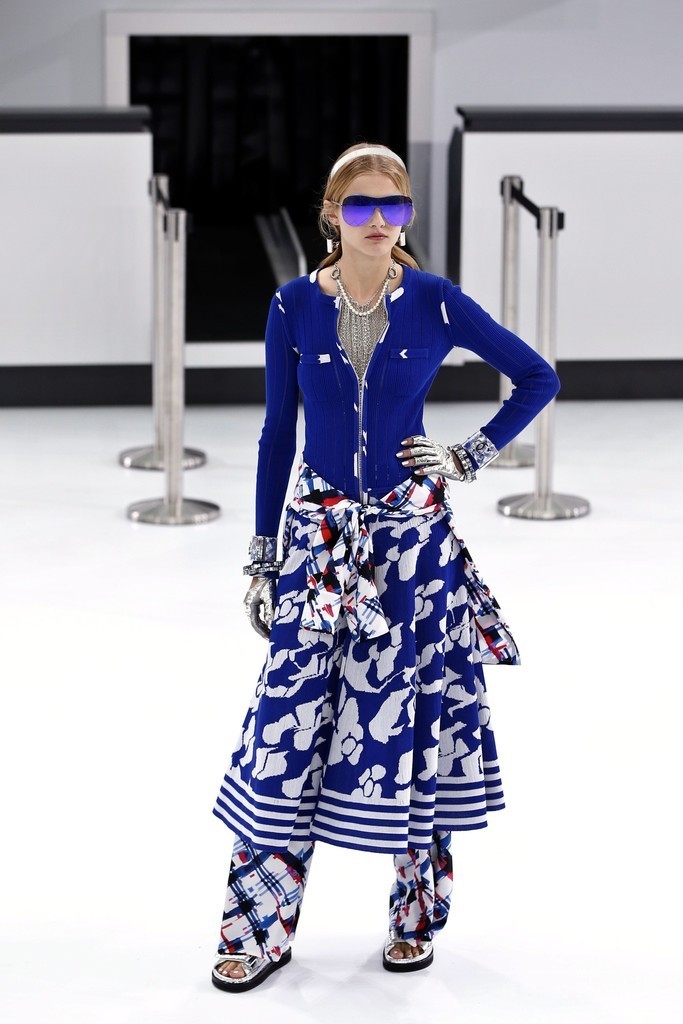 「シャネル」16年春夏コレクション