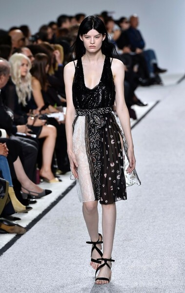 「ジャンバティスタ・ヴァリ」17年春夏