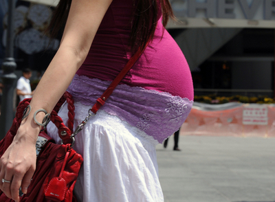 シンガポールは「生殖」が不得手、議員が発言