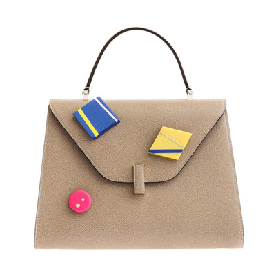 「ヴァレクストラ」阪急うめだにポップアップ、新作も登場