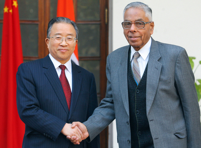 中印両国特使、国境問題で協議 - インド