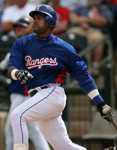 ＜07MLB オープン戦＞レンジャーズ ソーサの活躍などでダイヤモンドバックスに競り勝つ - 米国