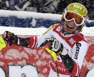 女子回転開幕戦 マルリース・シールドが優勝を飾る