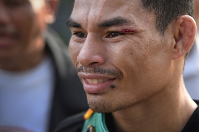 タイの「小さな巨人」、メイウェザー氏超えの51戦全勝