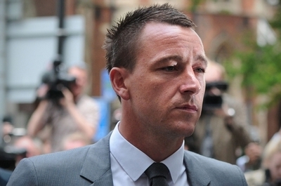 英国サッカー協会にテリーへの処罰を求める声