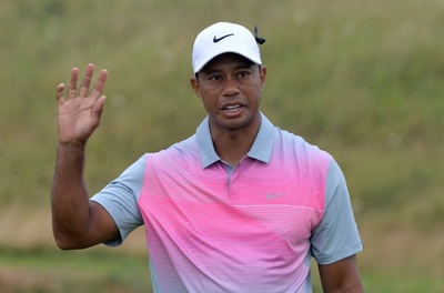 ウッズ、通算3オーバーで順位落とす 全英オープン