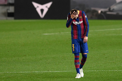 バルサ、DFピケが膝負傷 PSG戦前に暗雲