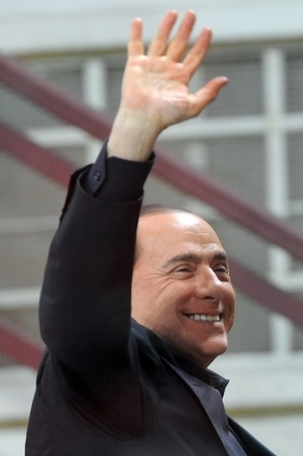 ベルルスコーニ氏 「優勝できないのは監督の責任」