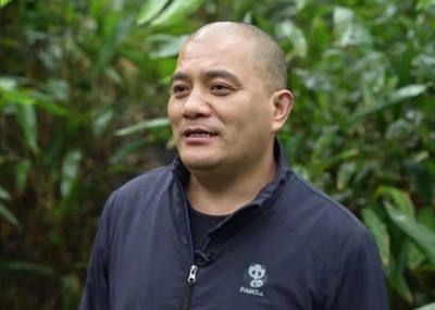 中国で最も有名なパンダ飼育員