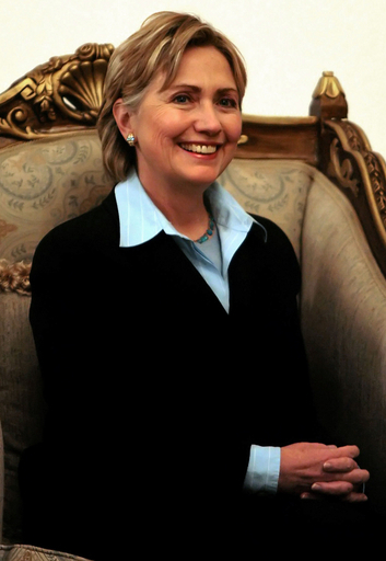 クリントン上院議員ら、イラクを訪問 - イラク