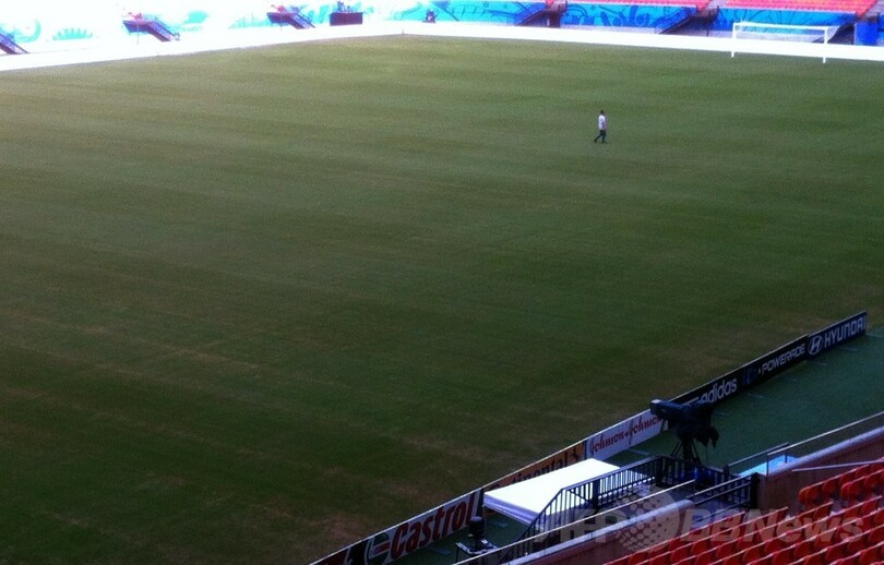 プロサッカー選手会が声明、「マナウスのピッチは基準以下」