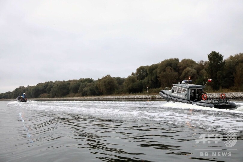 第2次世界大戦の巨大不発弾、処理作業中に爆発 けが人なし