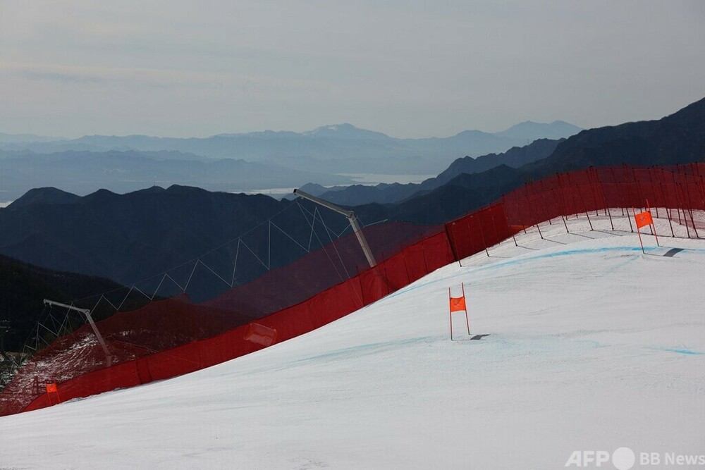 アルペン男子滑降、強風で延期に 北京五輪 写真5枚 国際ニュース:AFPBB News