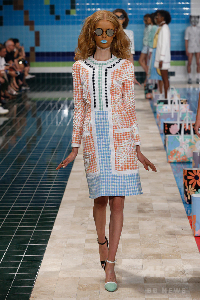 「トム ブラウン」17年春夏