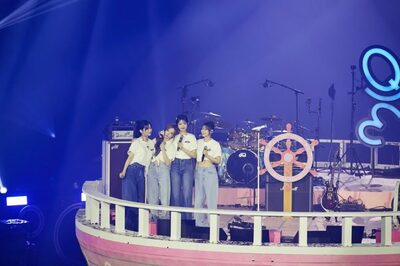 QWER、初のワールドツアー開幕