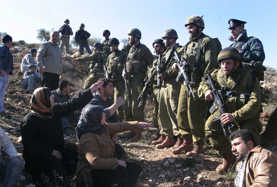 土地所有者が「分離壁」に抗議の座り込み - パレスチナ自治区