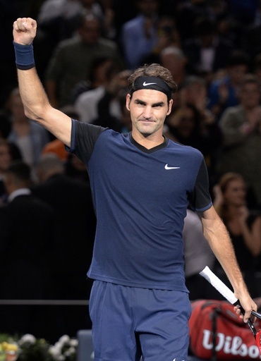 フェデラー、わずか47分でパリ・マスターズ初戦を突破