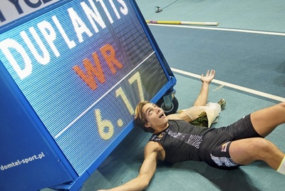 デュプランティス、男子棒高跳び6m17の世界新樹立