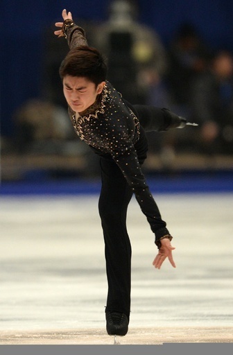 中国のハン・ヤンが自己最高点で男子SP首位、中国杯