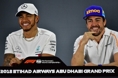 「良い時も悪い時もあったが…」 ハミルトン、アロンソのF1引退惜しむ