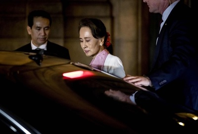 スー・チー氏、ロヒンギャ裁判は「危機を再燃」 審理取りやめ求める