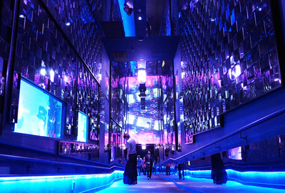 すみだ水族館×清川あさみ、童話をテーマにした幻想的な世界