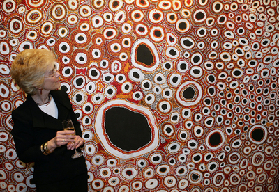 シドニーでアボリジニ美術のオークション