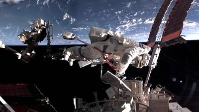 中国宇宙ステーション船外活動服B型が累計20回の船外活動を支援
