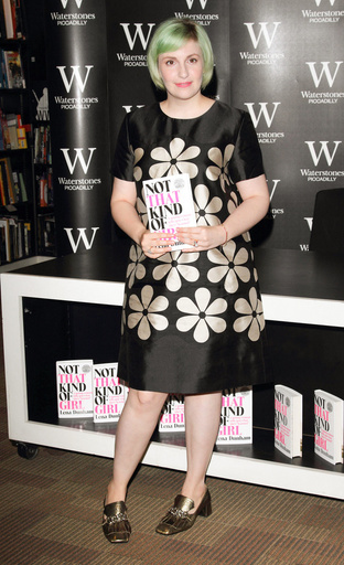 レナ・ダナム、エクササイズに没頭「運動はセクシーなもの」