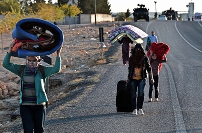 「イスラム国」 シリアのトルコ国境の要地に侵入 町の一部を制圧