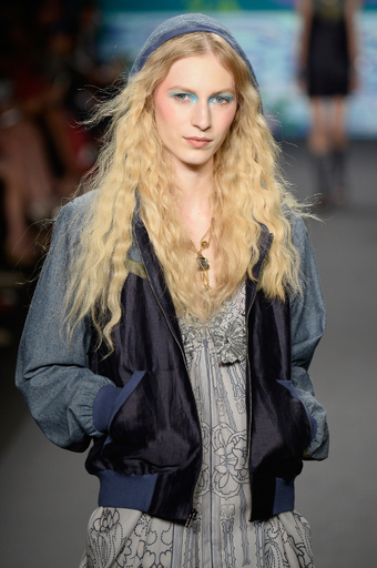 ＜14年春夏NYコレクション＞アナ スイ