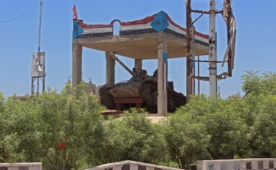 イエメン南部分離独立派、自治宣言を撤回 和平合意に前進